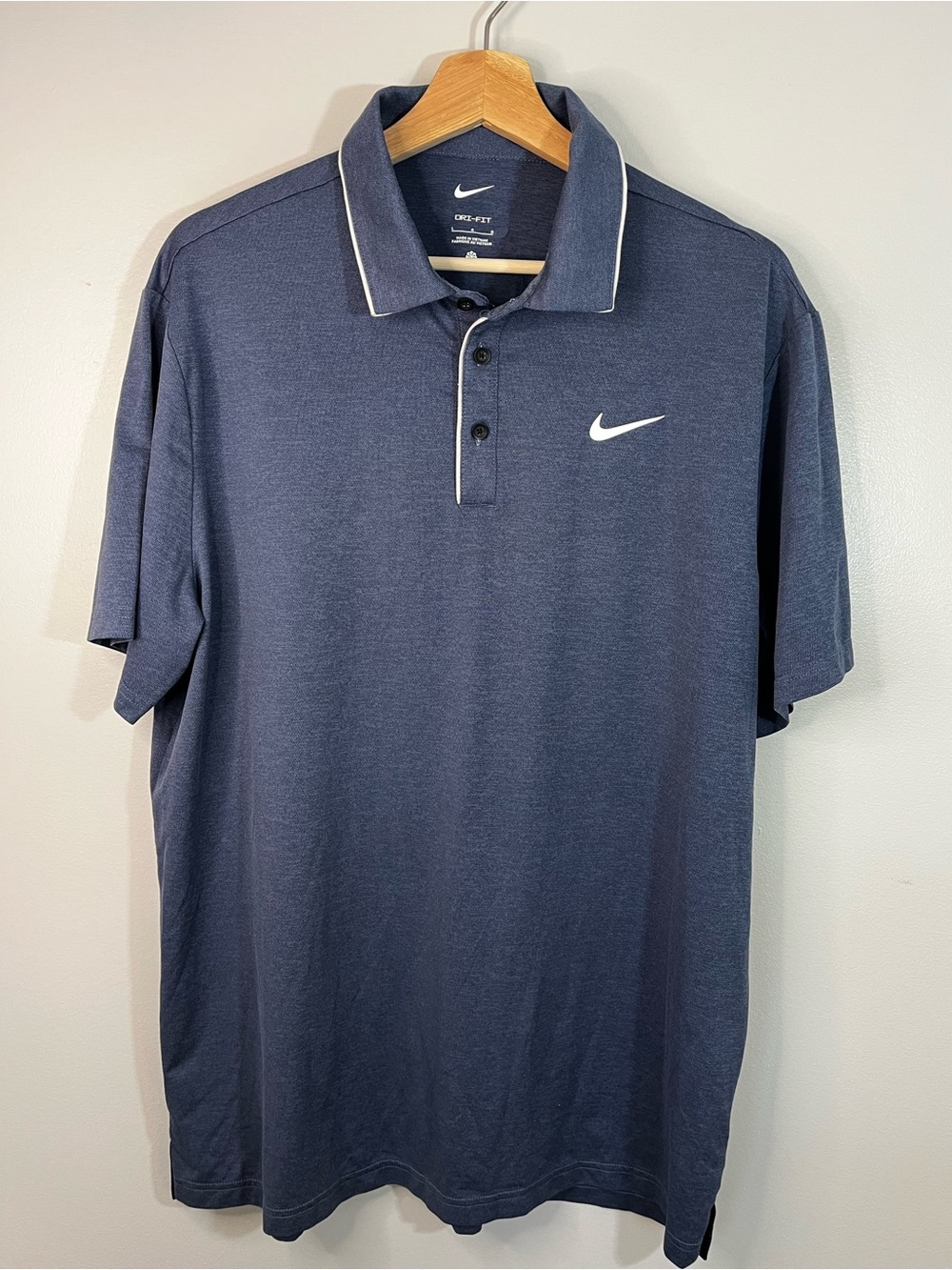 Nike Dri-Fit Blue Golf Polo Shirt with White Accents Men’s Large
